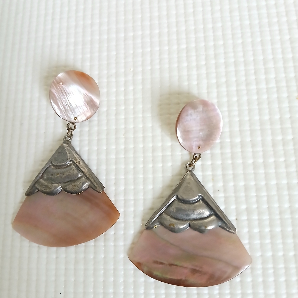 Vintage Mother of Pearl Erarings, Mexico, studs, large, statement, mint, rare